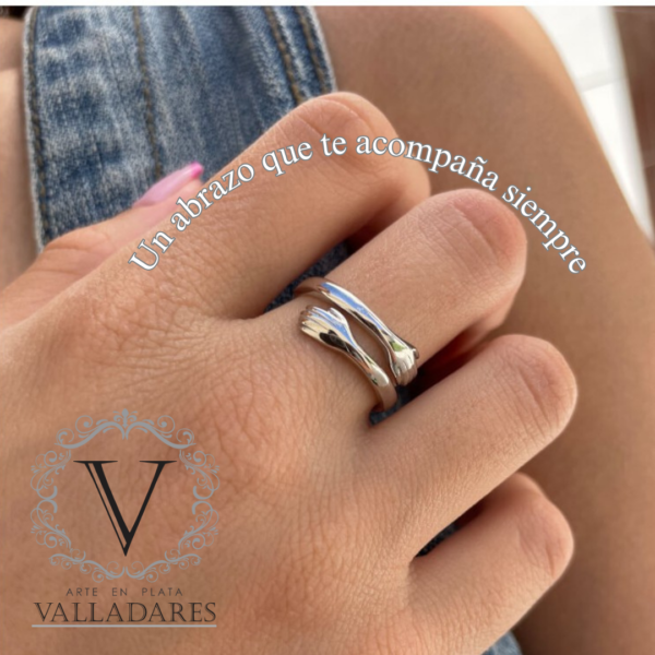 Anillo abrazo